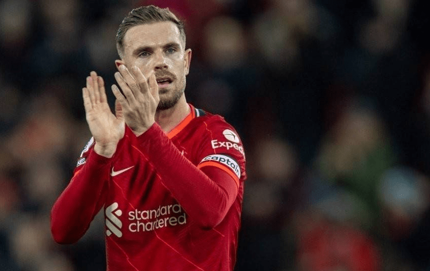 莫德里奇回忆热刺生涯，未能如愿加盟切尔西，反而成就皇马传奇